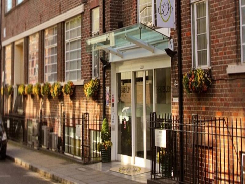 The Wesley Euston Hotel London Exterior photo