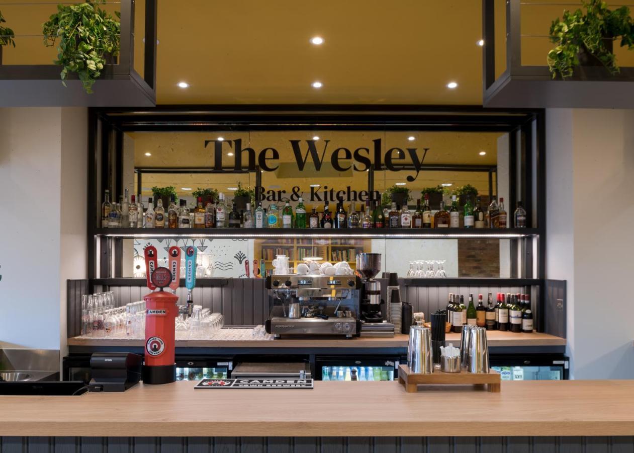 The Wesley Euston Hotel London Exterior photo